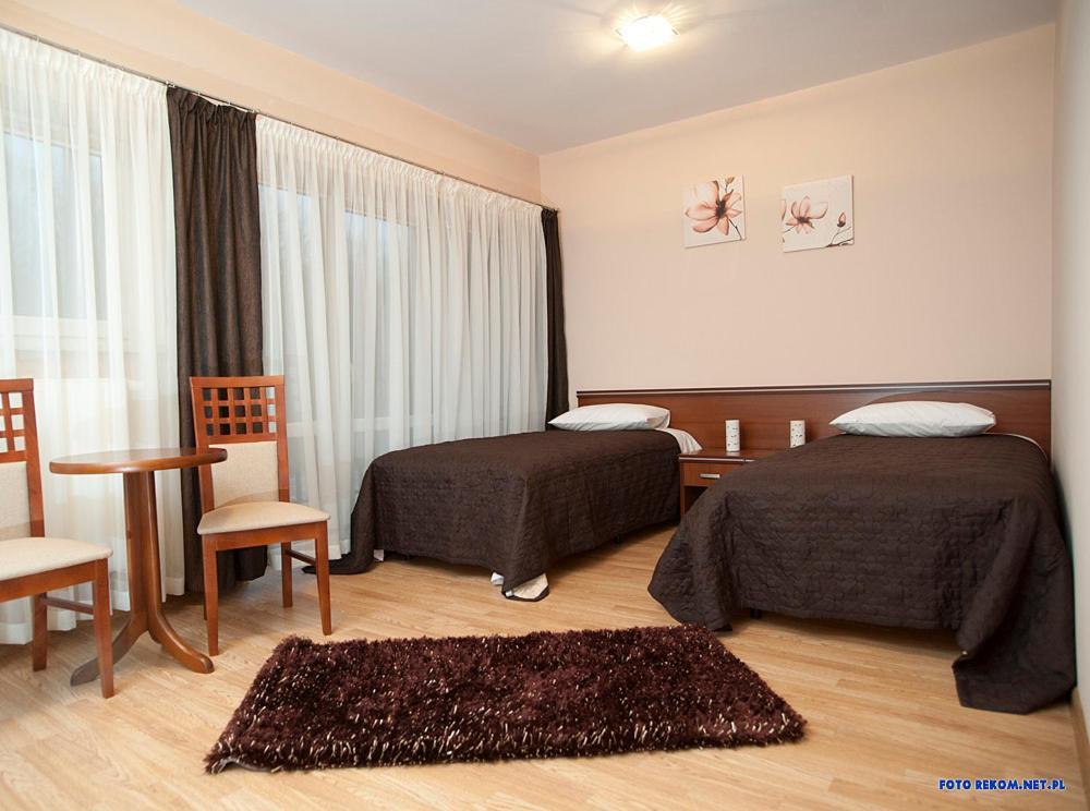 Hotel Trzy Korony Głogów Małopolski Habitación foto